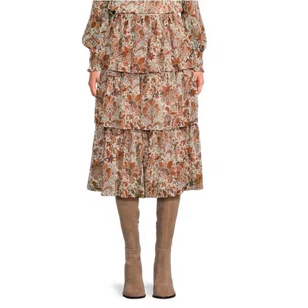 Chelsea and Theodore Sz XL Tiered Skirt NWT